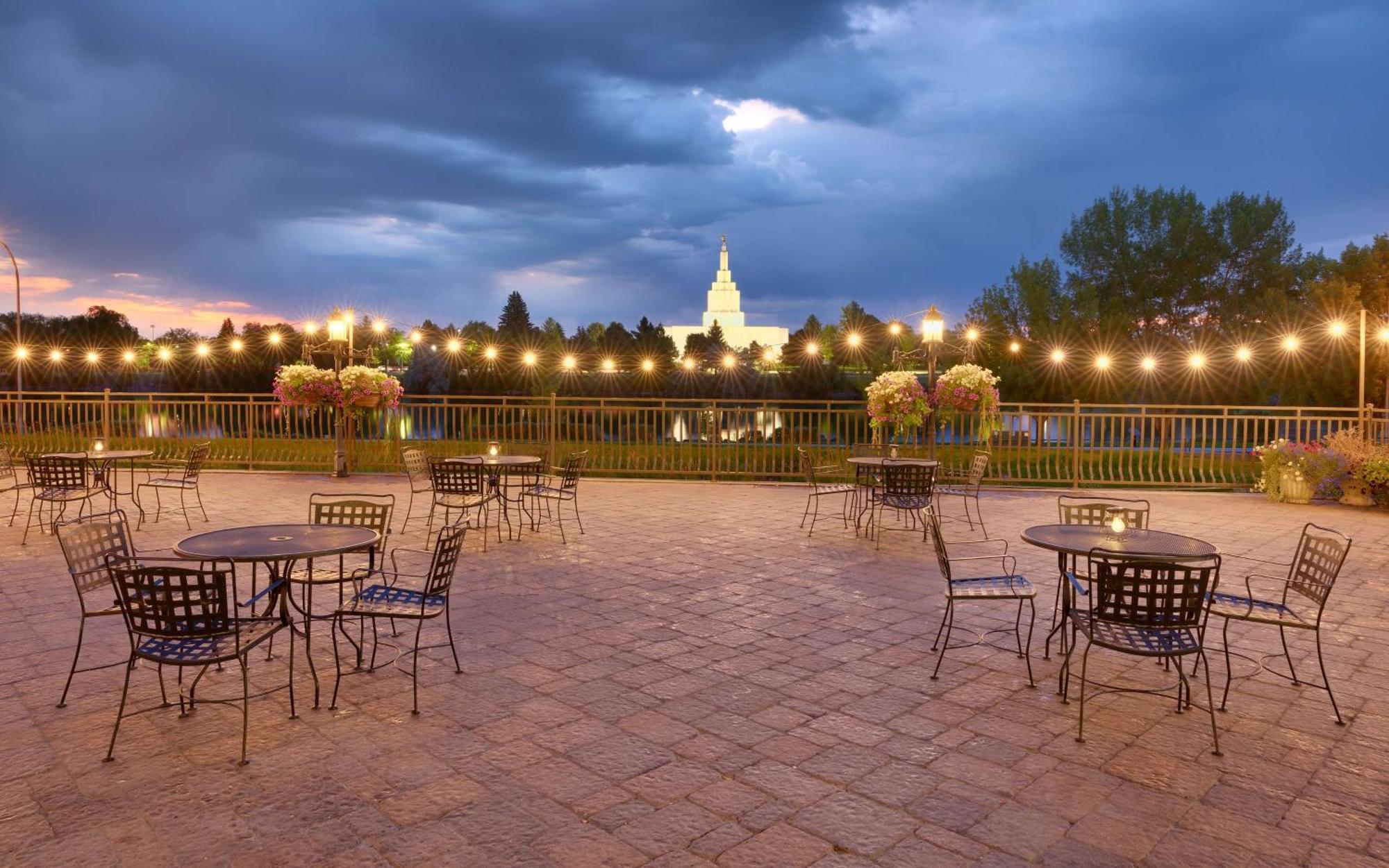 Hilton Garden 3*