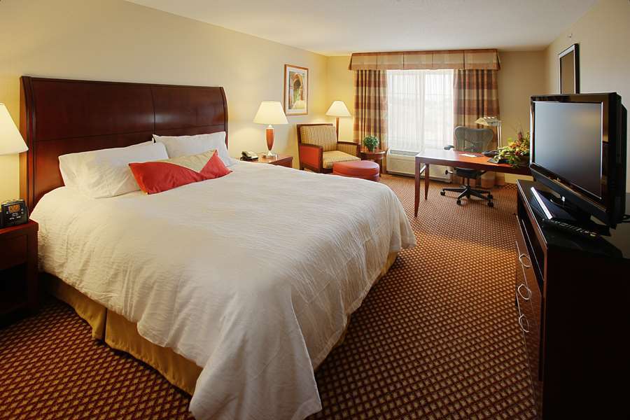 Hilton Garden Hotel 3*